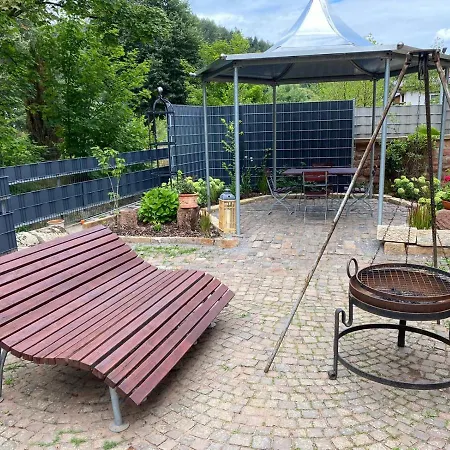 - Gaestehaus Zum Pfaelzerwald 게스트하우스