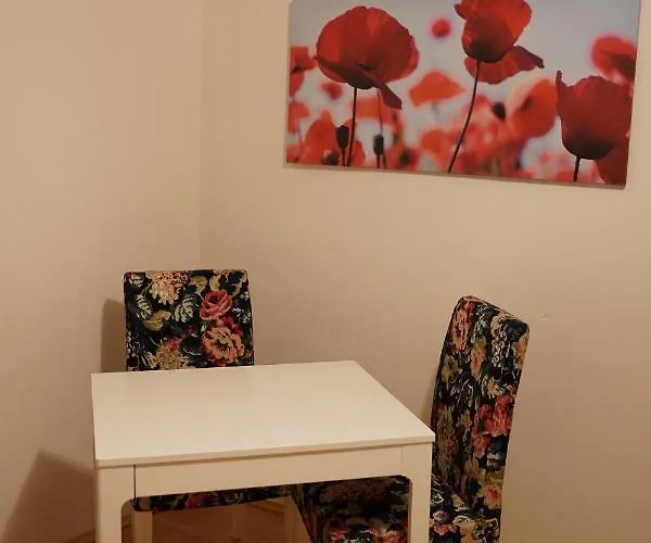 - Gaestehaus Zum Pfaelzerwald 3* Hinterweidenthal